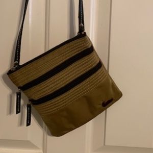 Dooney & Bourke crossbody satchel